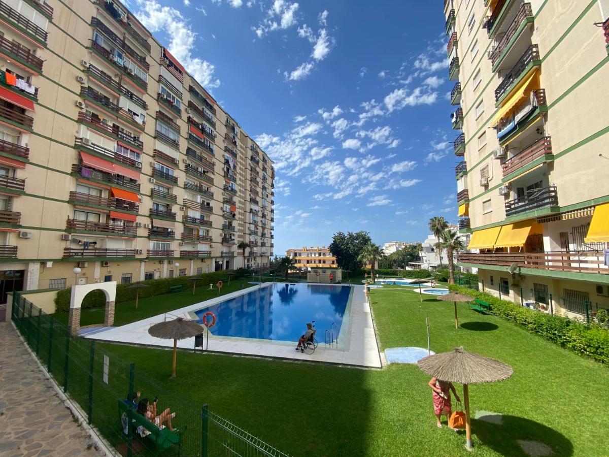 Apartamentos Naciones Playa, Santa Ana Beach Бенальмадена Экстерьер фото